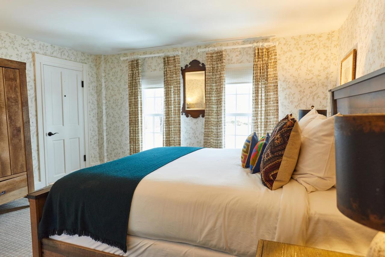 Shelter Harbor Inn Вестерлі Екстер'єр фото
